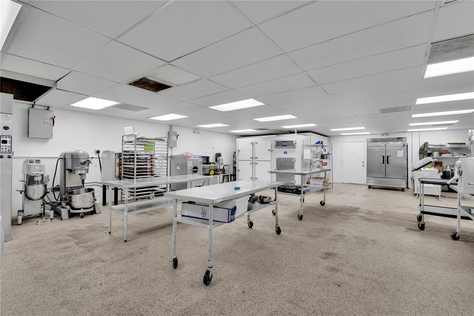 Image 52 of 60 For 1786 Semoran Boulevard