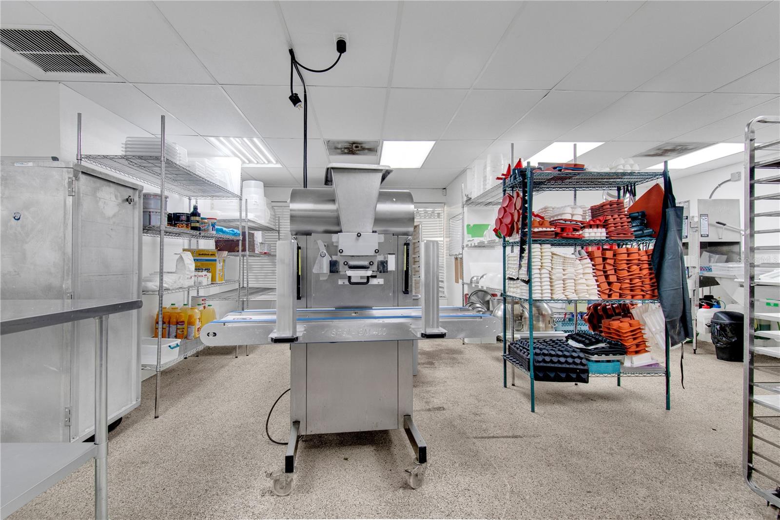 Image 54 of 60 For 1786 Semoran Boulevard