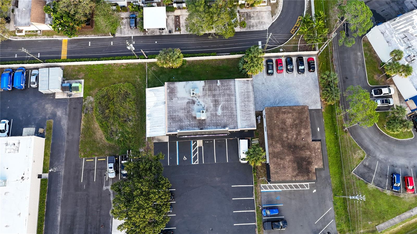 Image 9 of 60 For 1786 Semoran Boulevard