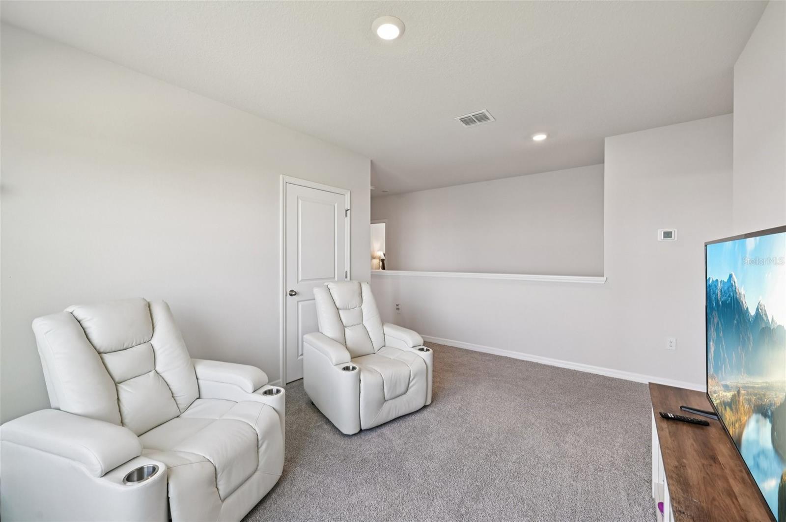 Image 13 of 34 For 5129 Adega Way