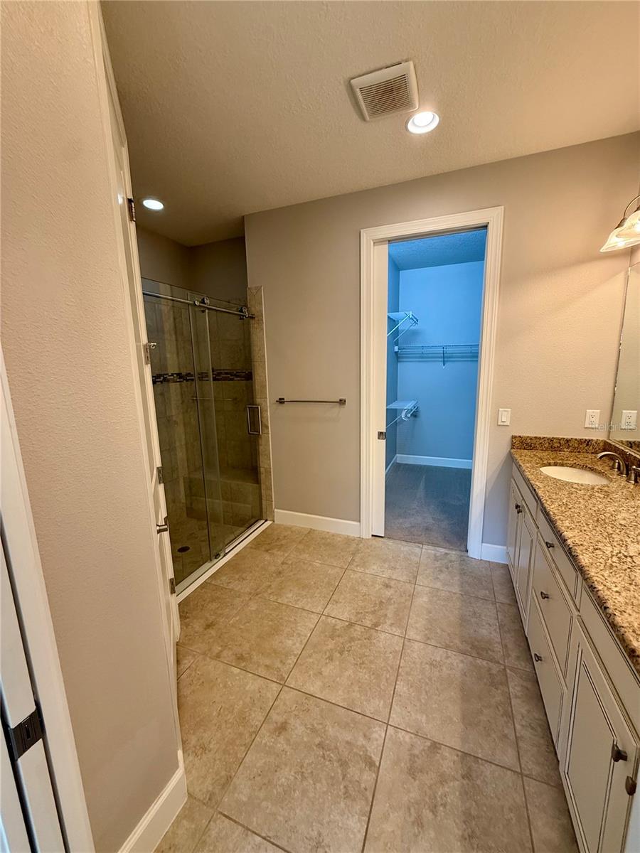 Image 22 of 54 For 8724 Bellussi Drive