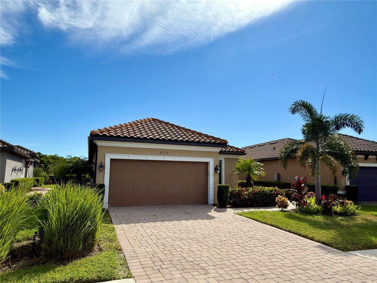 Image 3 of 54 For 8724 Bellussi Drive