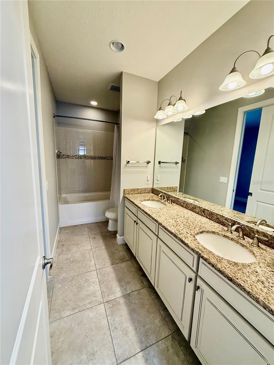 Image 30 of 54 For 8724 Bellussi Drive