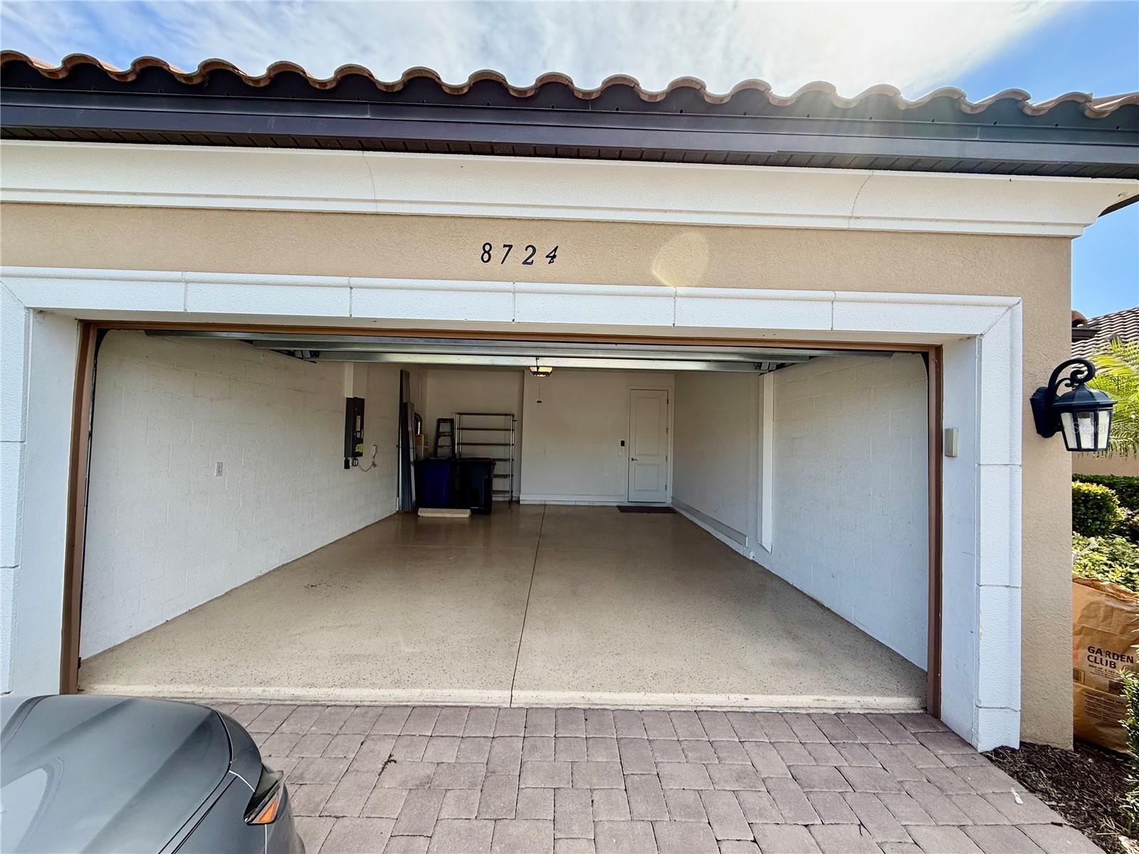 Image 37 of 54 For 8724 Bellussi Drive