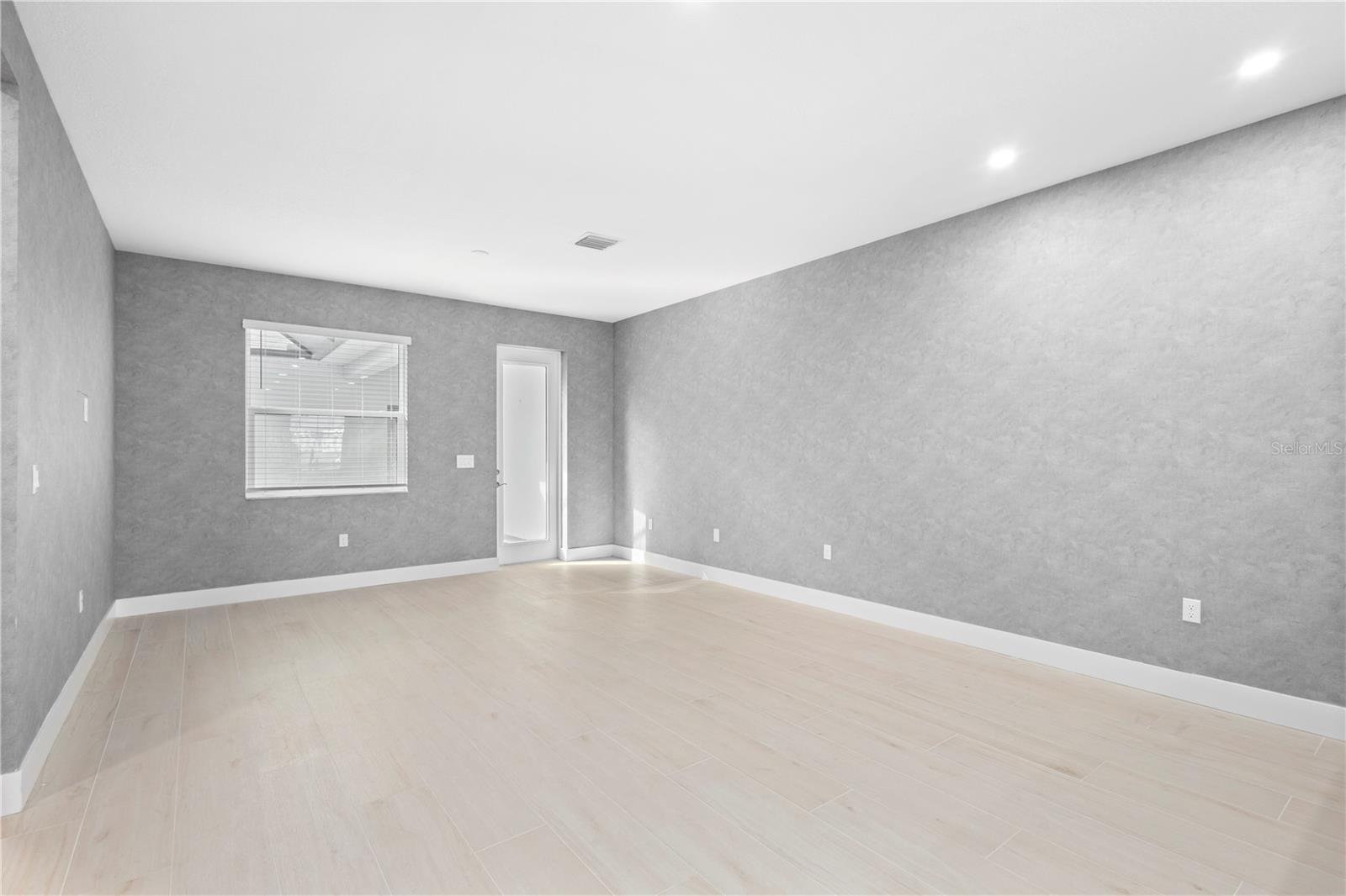 Image 9 of 26 For 7304 Portlight Lane