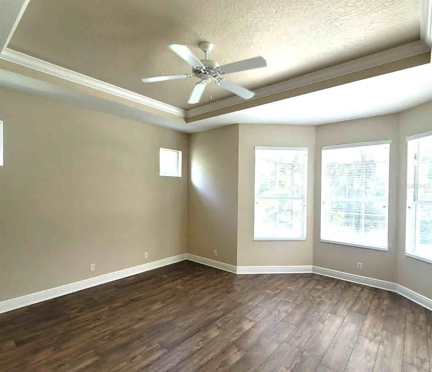 Image 18 of 28 For 7486 Edenmore Street