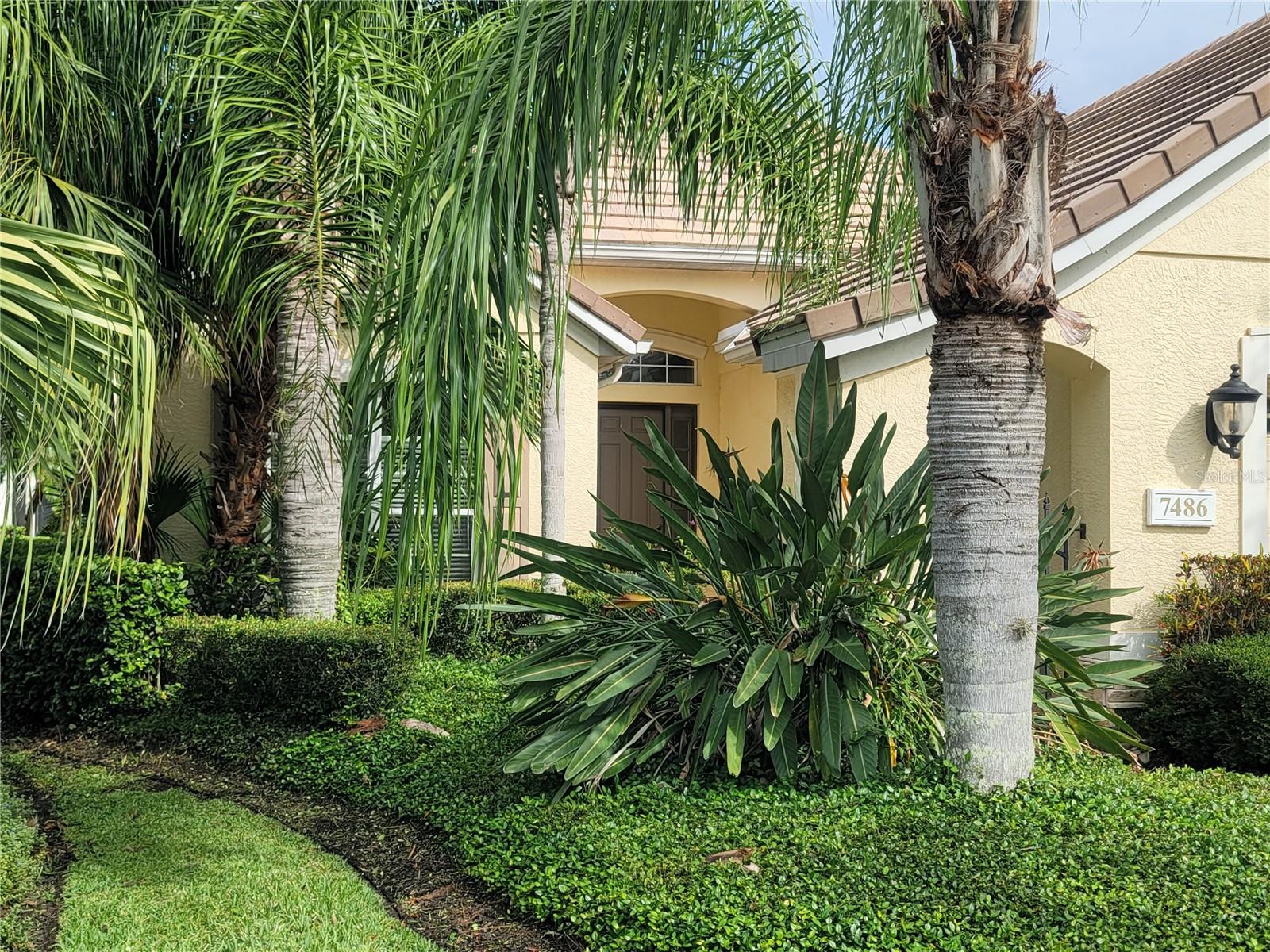 Image 5 of 28 For 7486 Edenmore Street