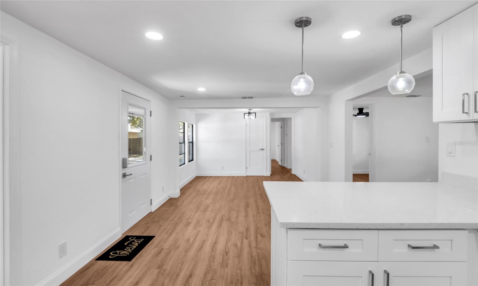 Image 11 of 45 For 10004 Vaughn Street