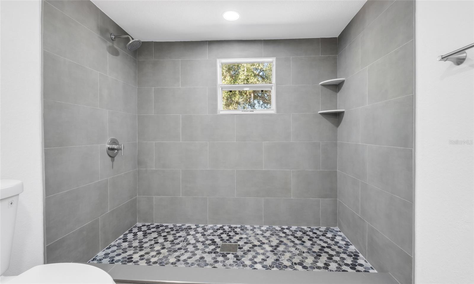 Image 14 of 45 For 10004 Vaughn Street