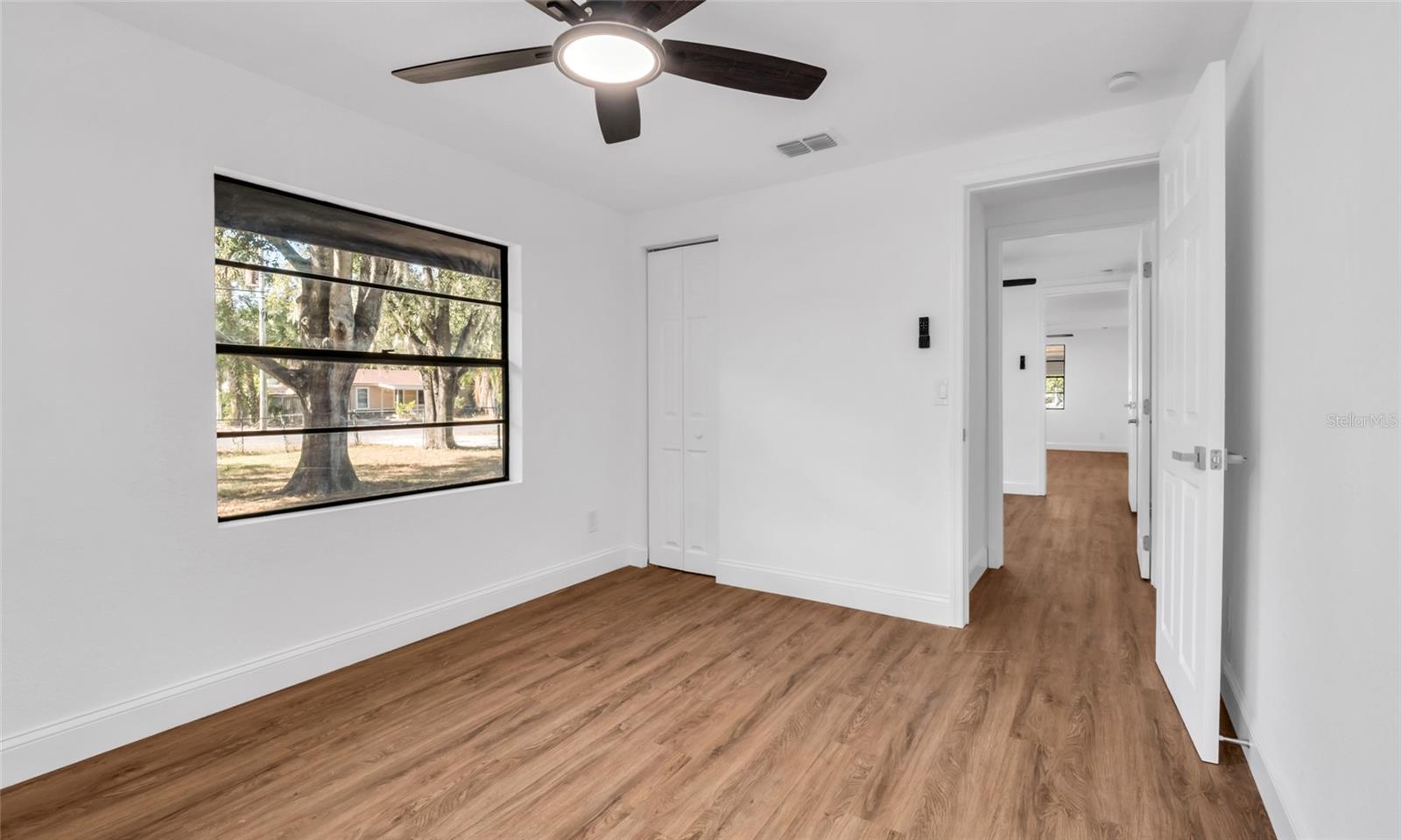 Image 25 of 45 For 10004 Vaughn Street