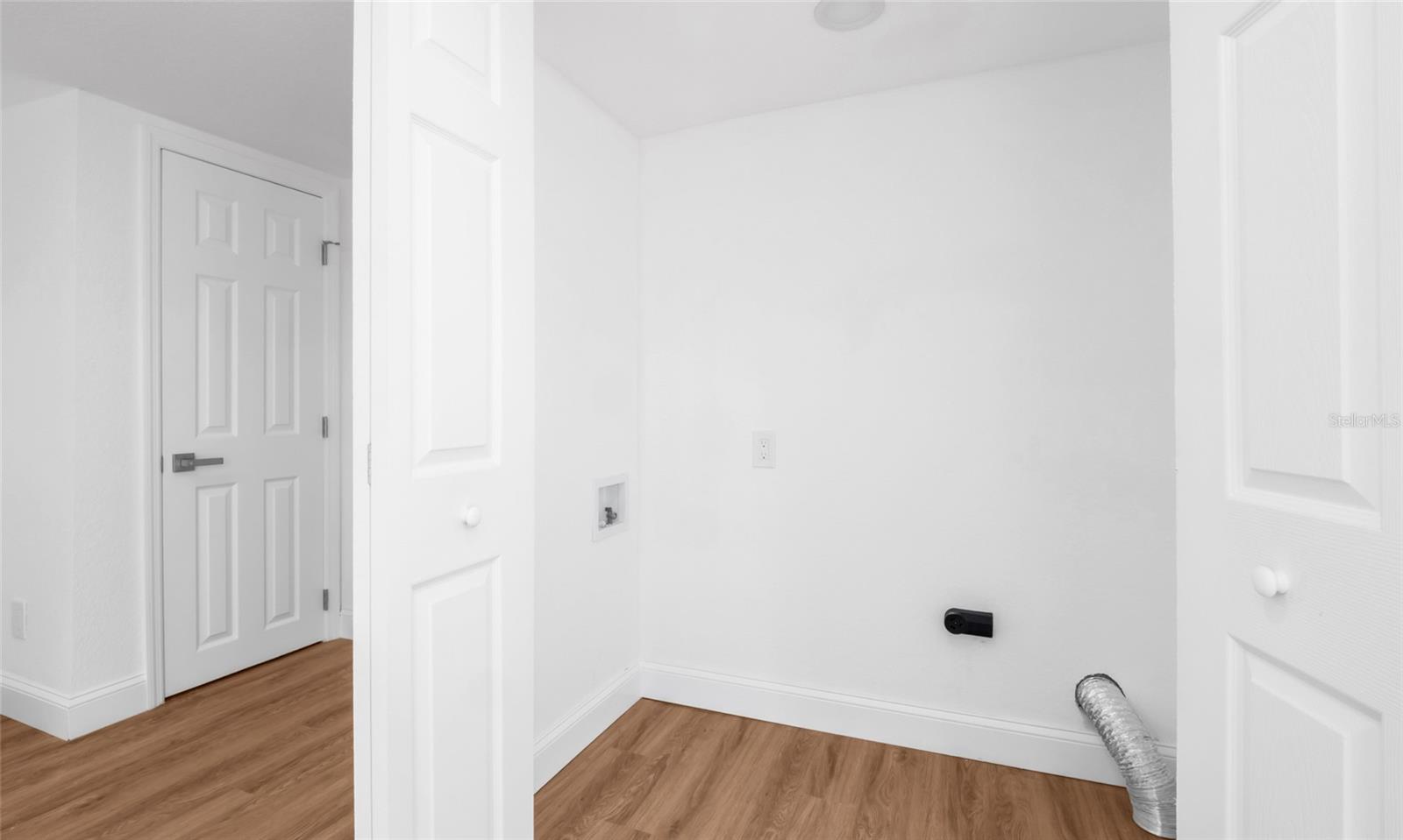 Image 30 of 45 For 10004 Vaughn Street