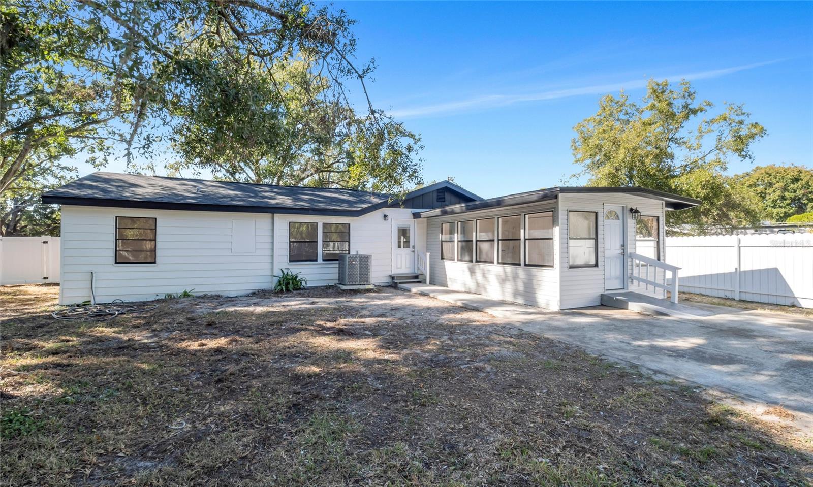 Image 33 of 45 For 10004 Vaughn Street