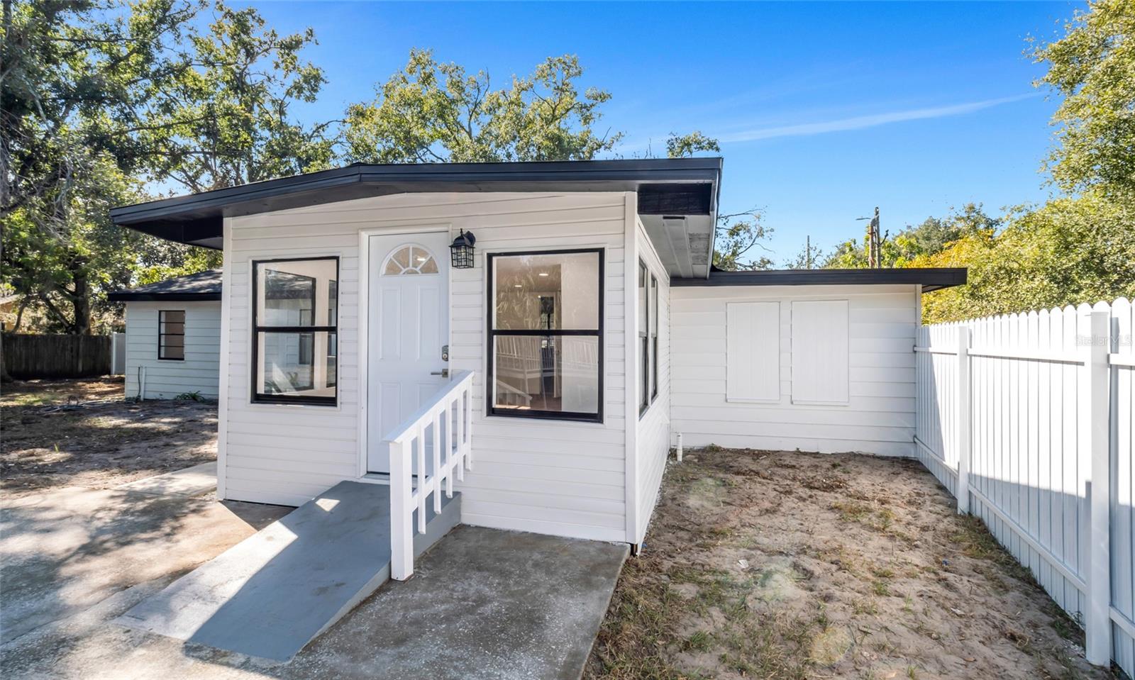 Image 34 of 45 For 10004 Vaughn Street