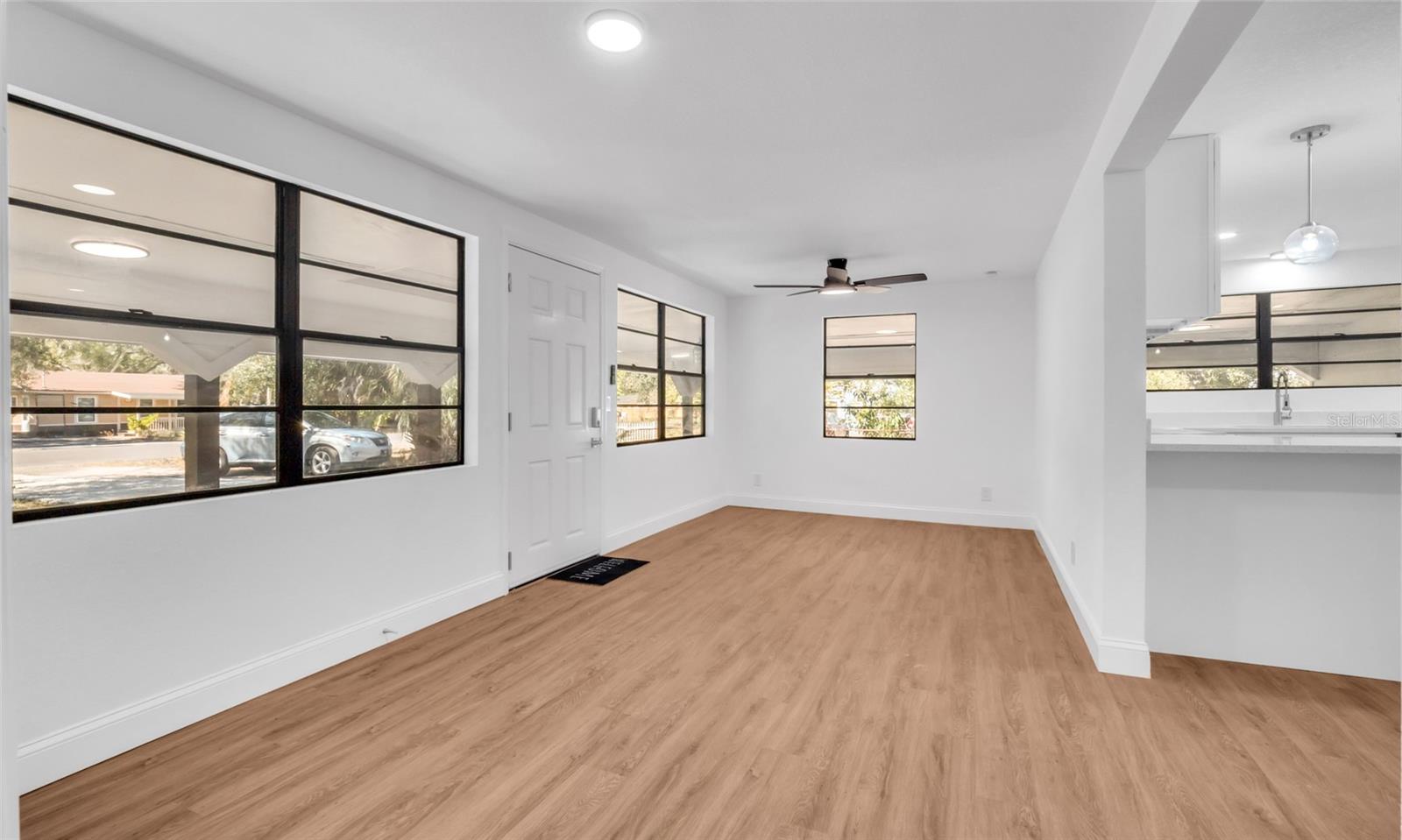 Image 8 of 45 For 10004 Vaughn Street