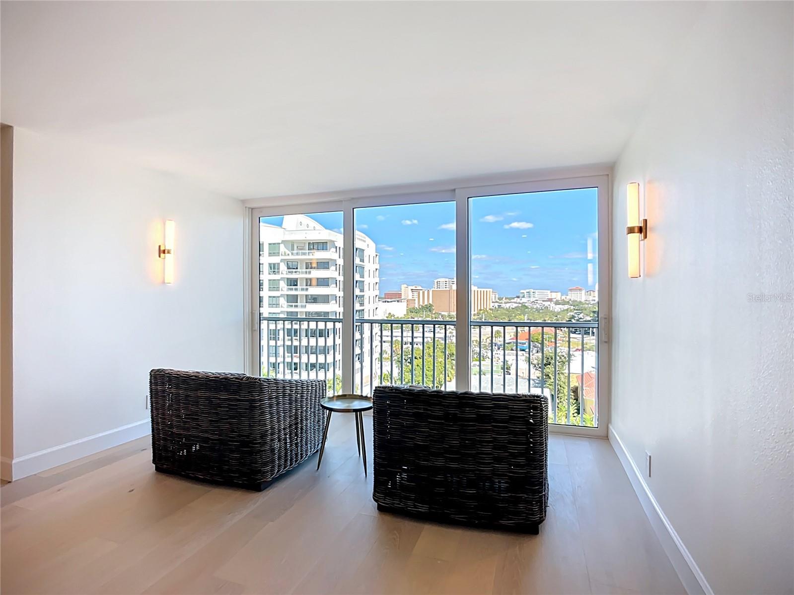 Image 16 of 31 For 435 Gulfstream Avenue 1006