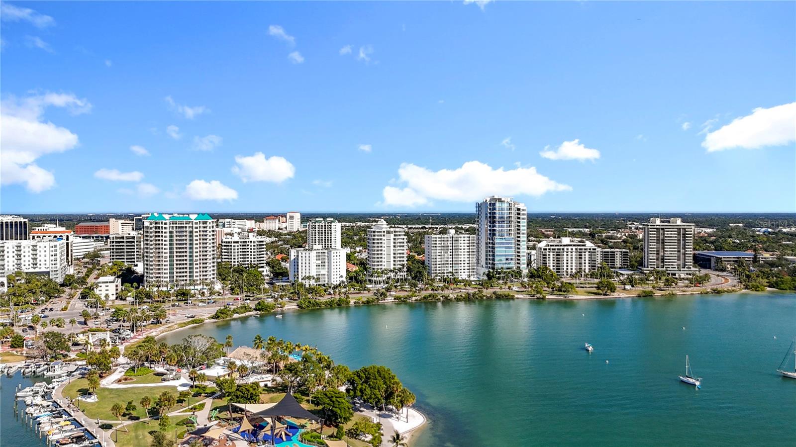 Image 2 of 31 For 435 Gulfstream Avenue 1006