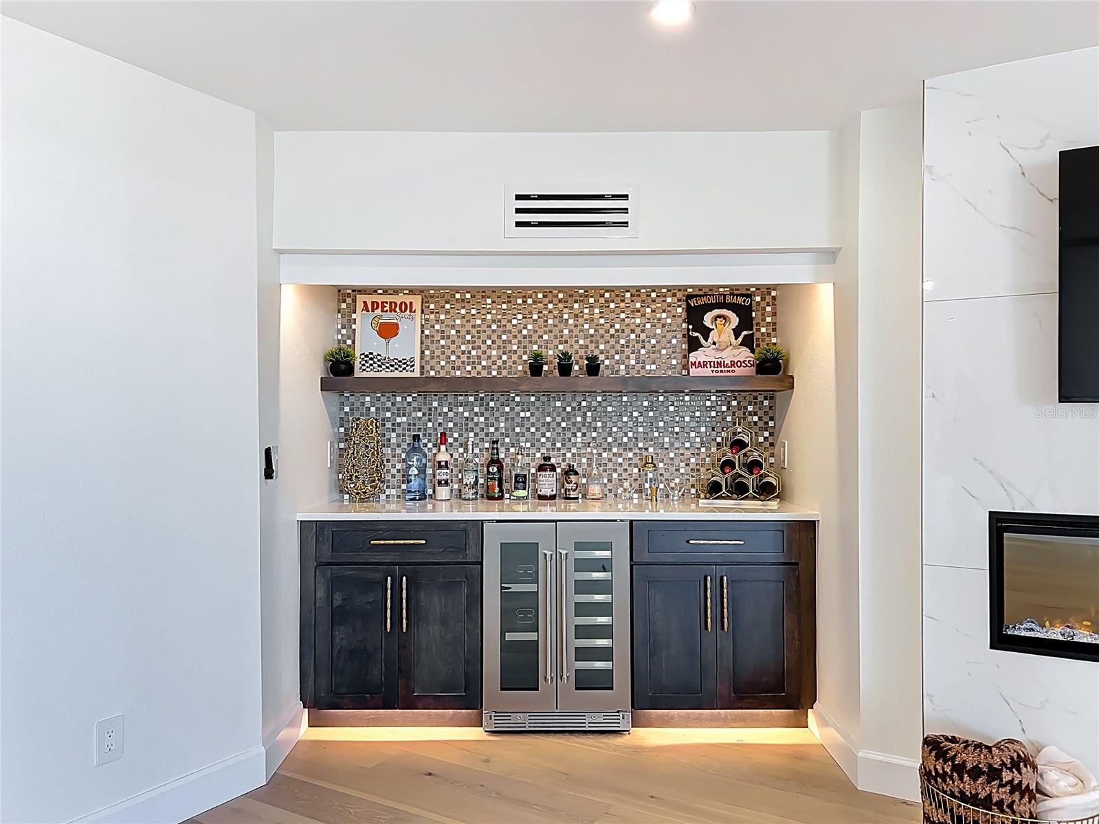 Image 20 of 31 For 435 Gulfstream Avenue 1006