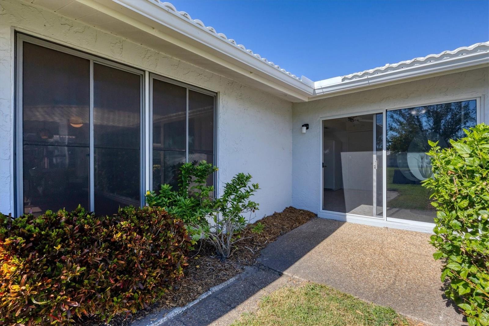 Image 26 of 35 For 6613 9th Avenue W