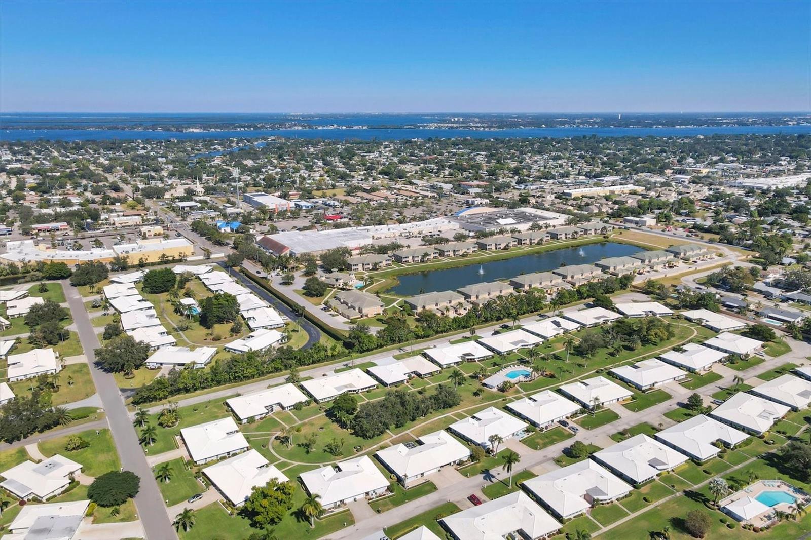 Image 29 of 35 For 6613 9th Avenue W