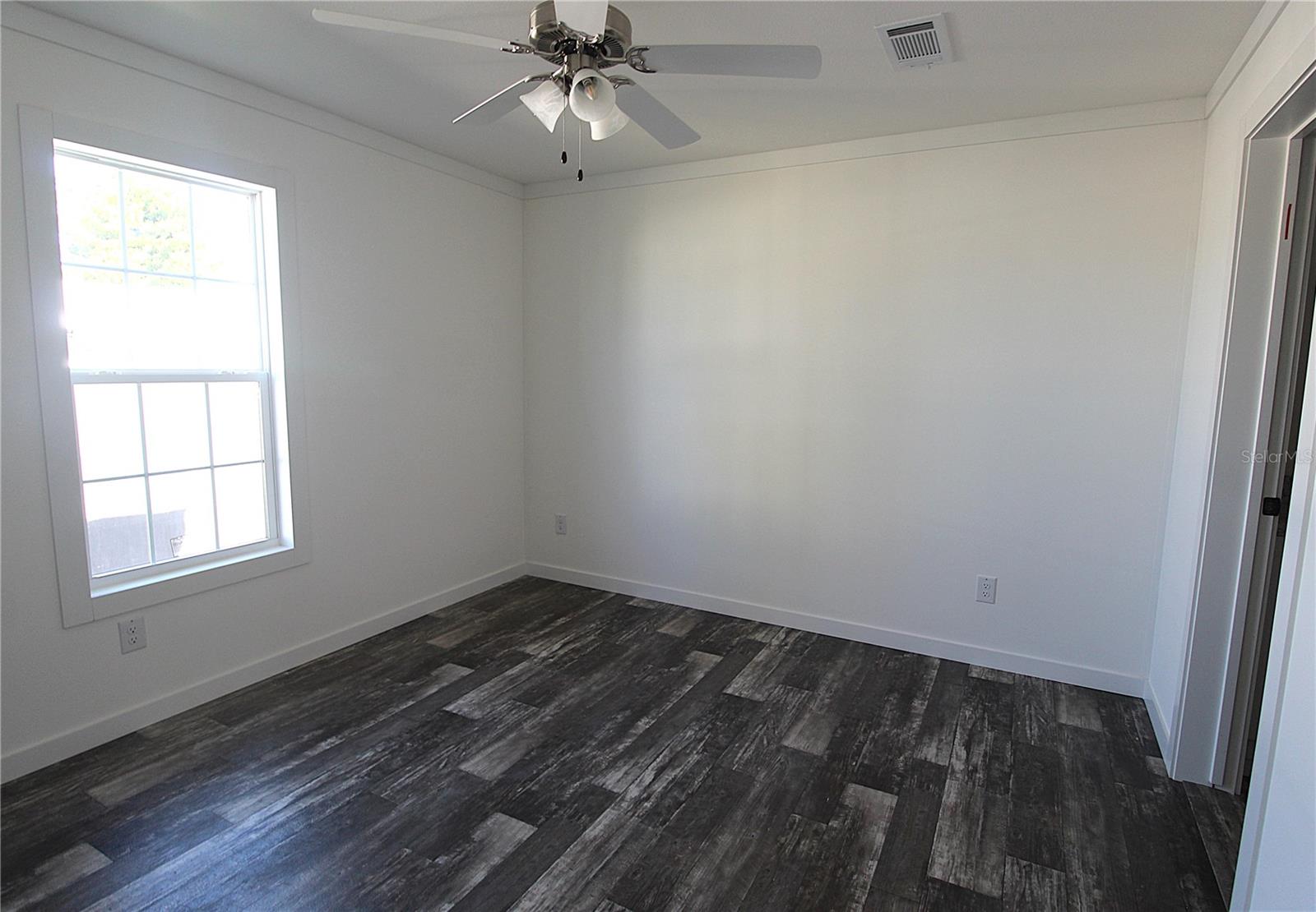 Image 10 of 24 For 4117 10th Street Court E