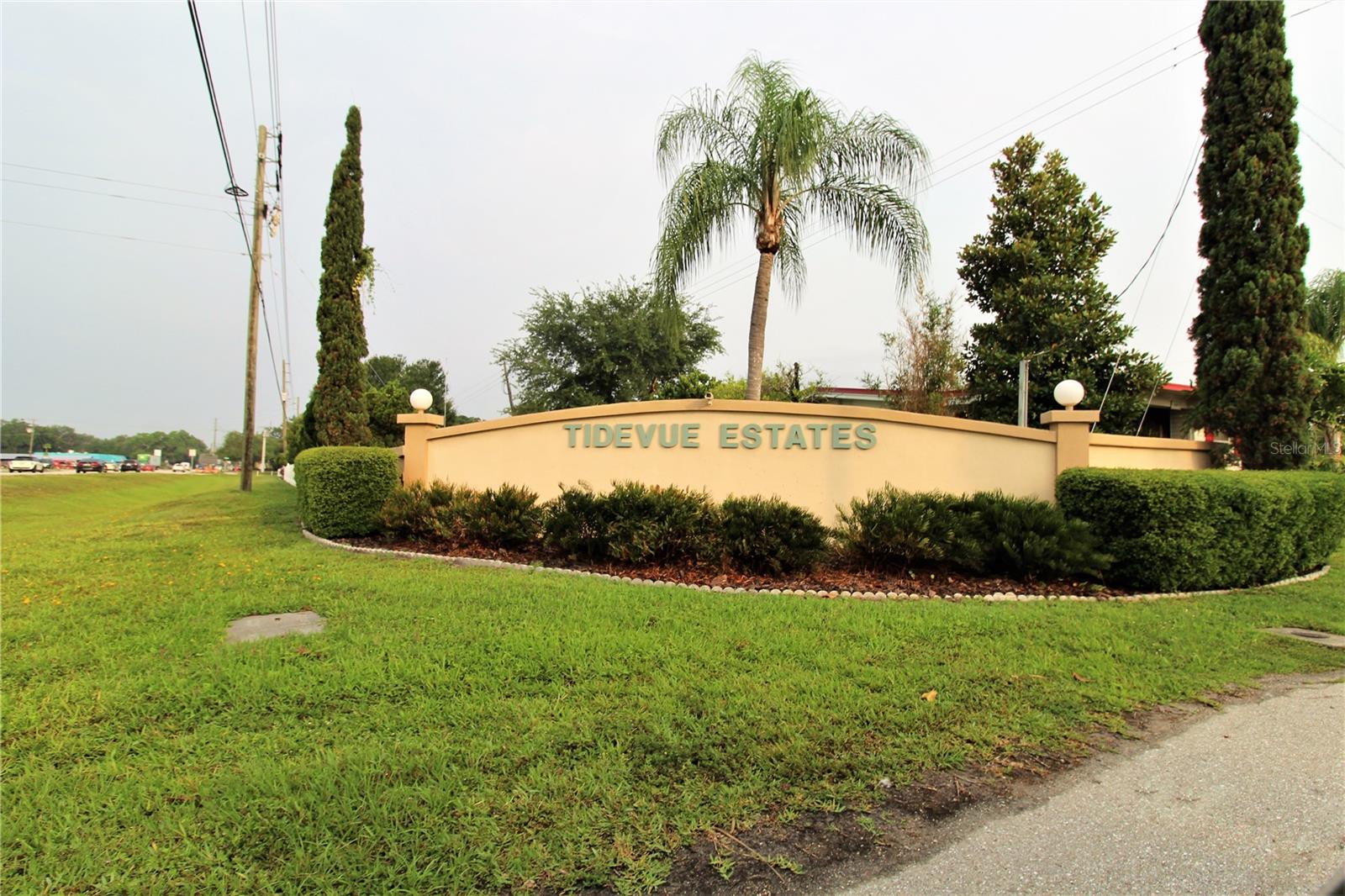 Image 20 of 24 For 4117 10th Street Court E