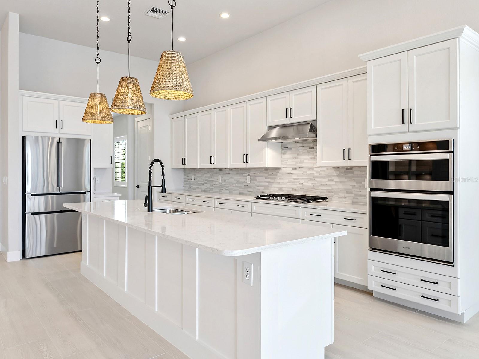 Image 12 of 64 For 8358 Redonda Loop