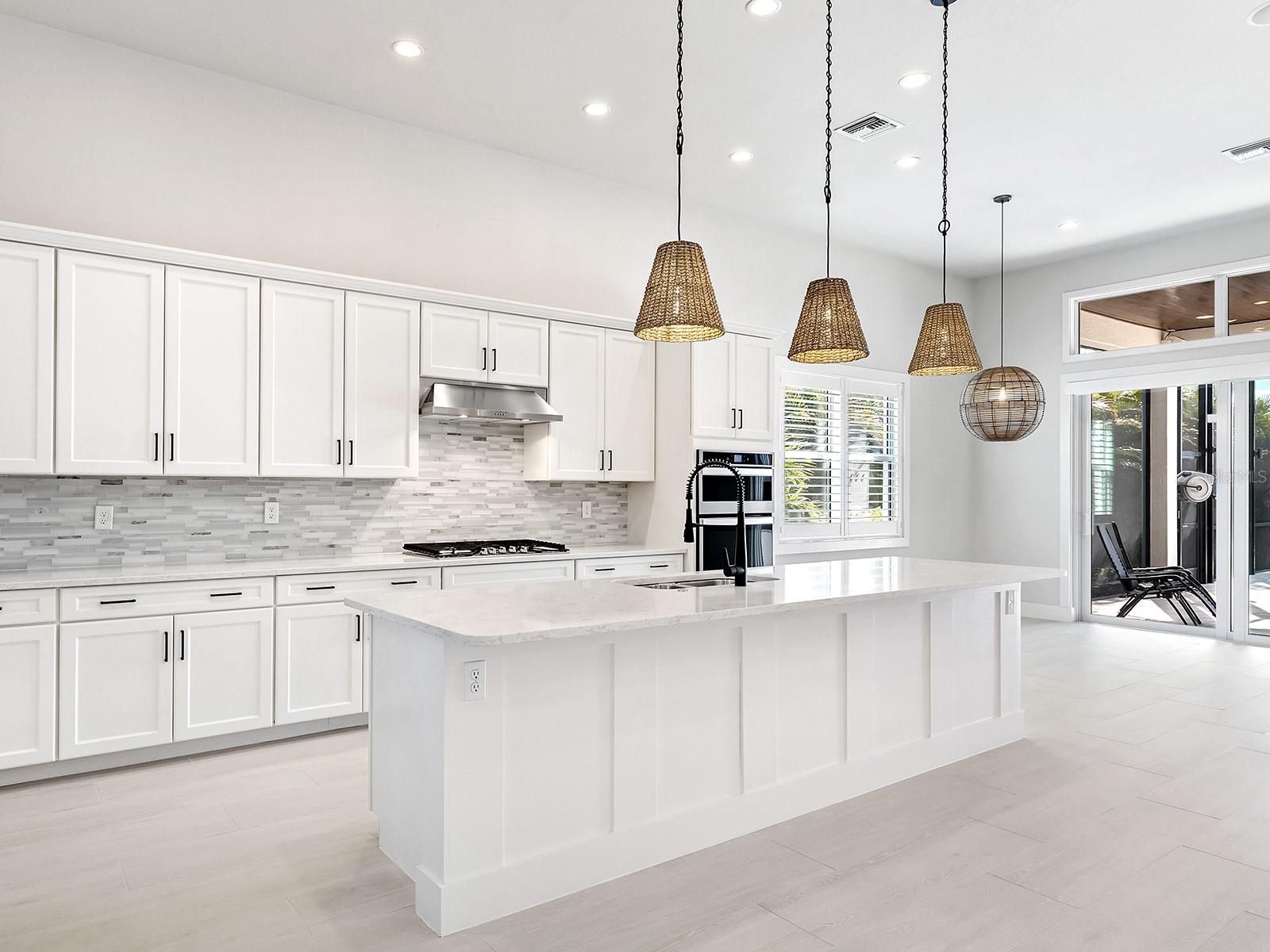 Image 14 of 64 For 8358 Redonda Loop