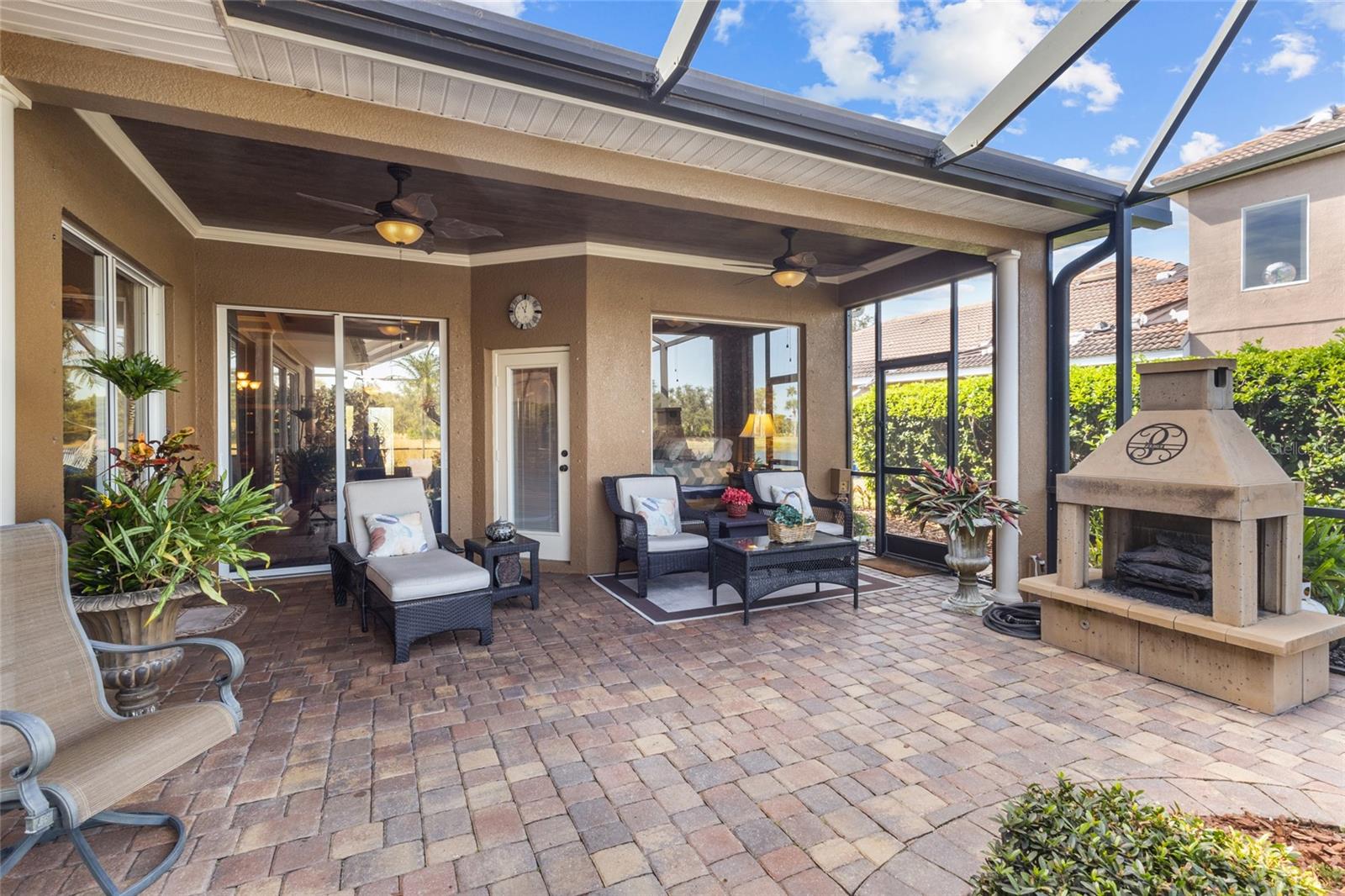 Image 33 of 71 For 9074 Willowbrook Circle