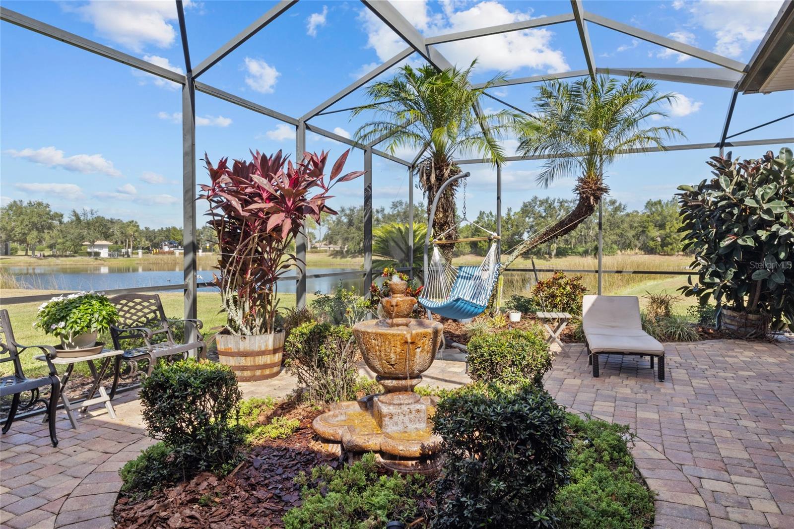 Image 44 of 71 For 9074 Willowbrook Circle