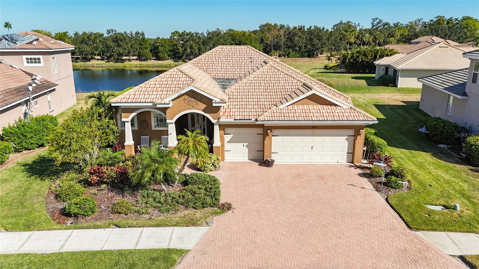 Image 47 of 71 For 9074 Willowbrook Circle