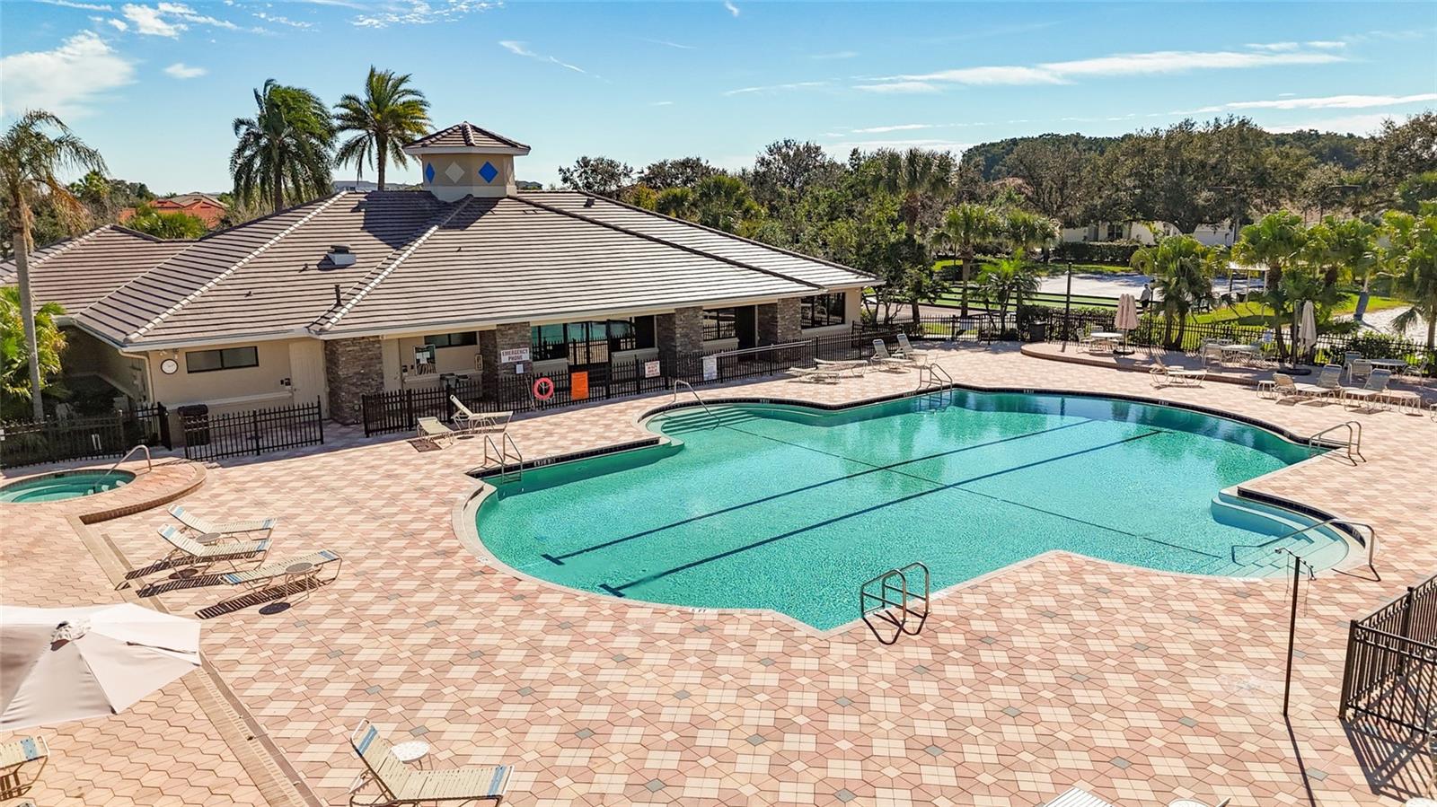 Image 57 of 71 For 9074 Willowbrook Circle