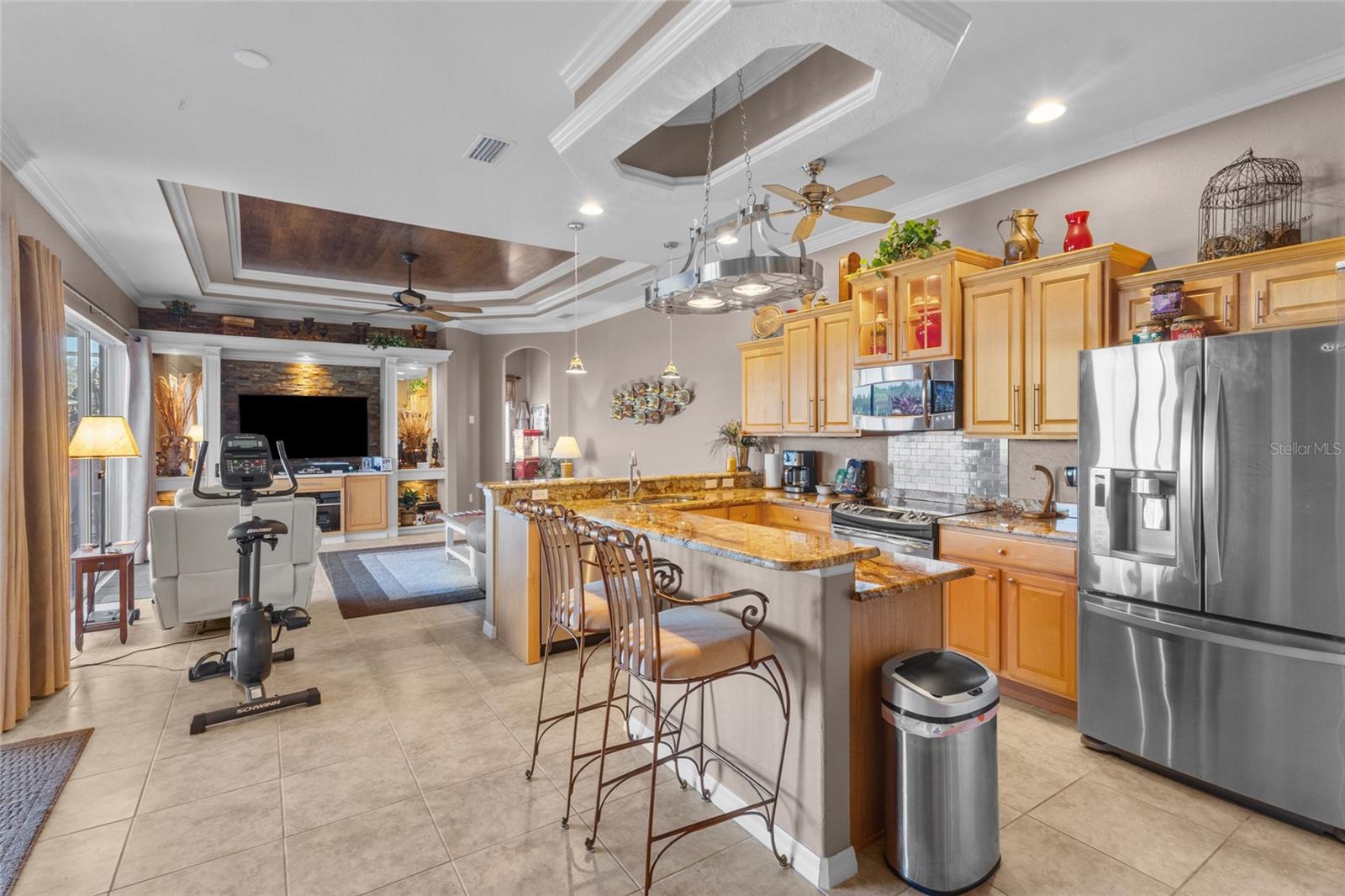 Image 9 of 71 For 9074 Willowbrook Circle