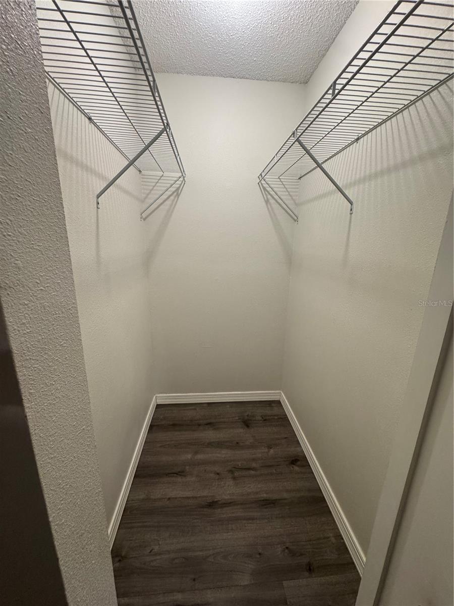 Image 5 of 18 For 4503 3rd Street Circle W 266