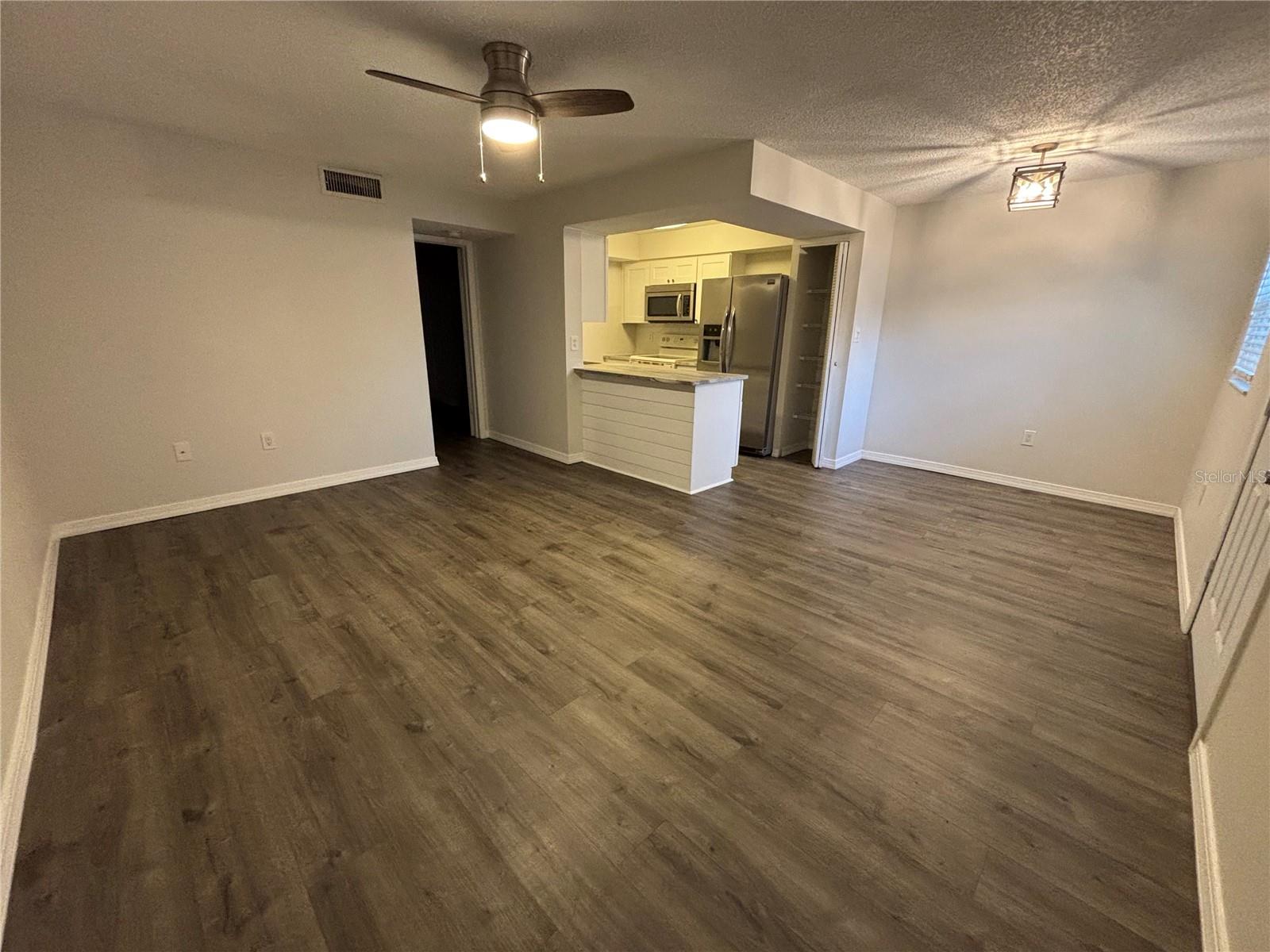 Image 6 of 18 For 4503 3rd Street Circle W 266