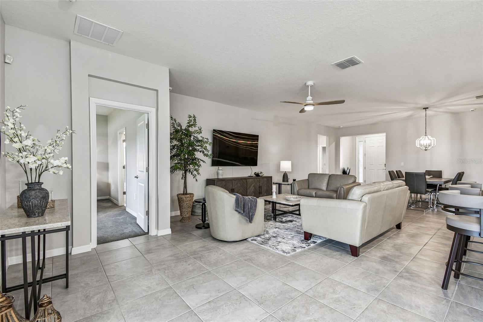 Image 13 of 95 For 17710 Pastureland Avenue