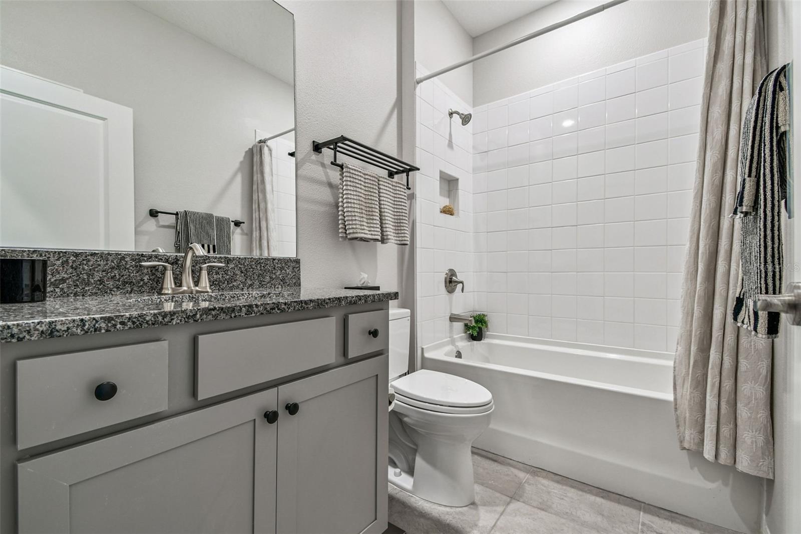 Image 25 of 95 For 17710 Pastureland Avenue