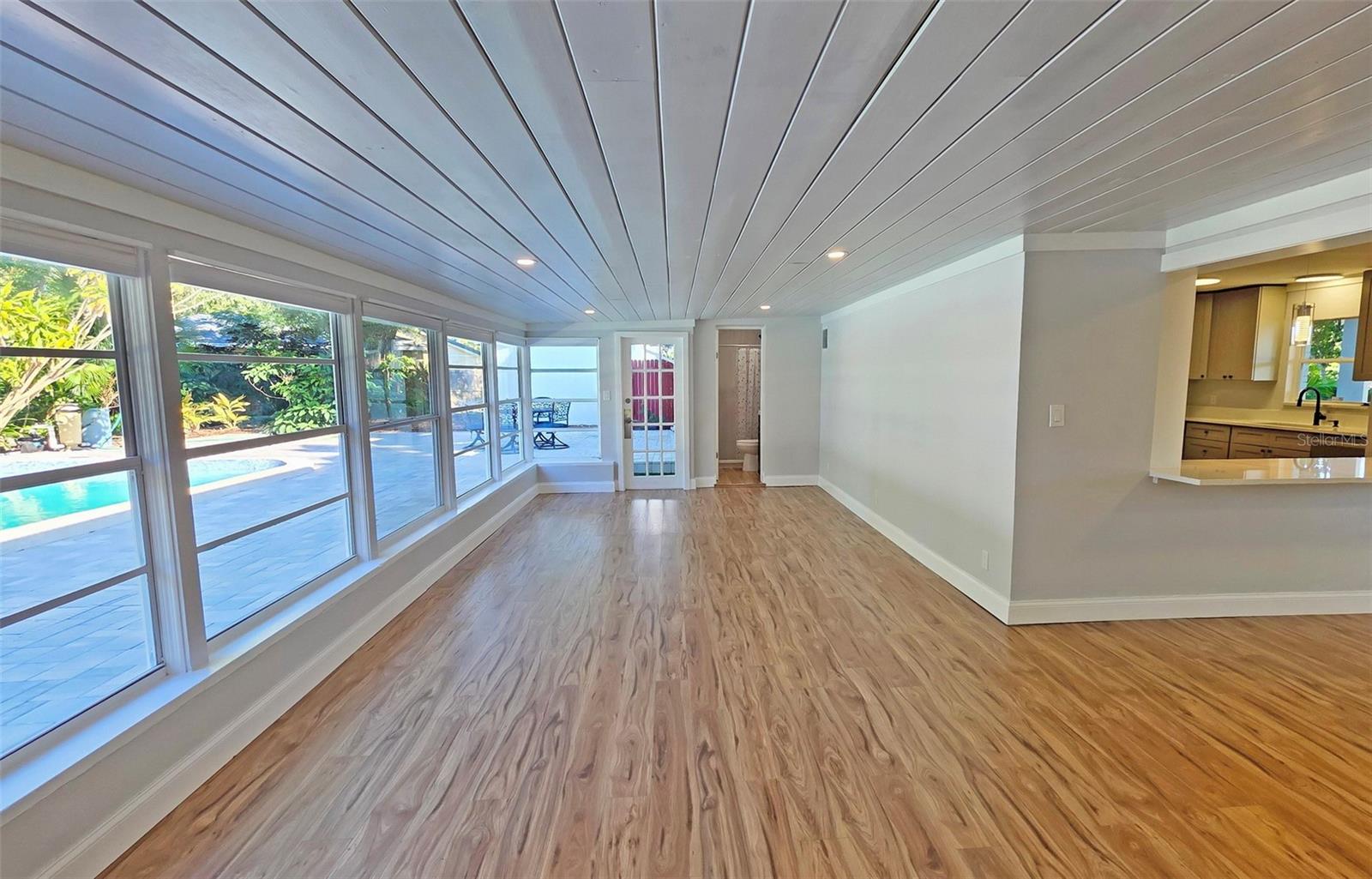 Image 15 of 48 For 3120 Arch Drive