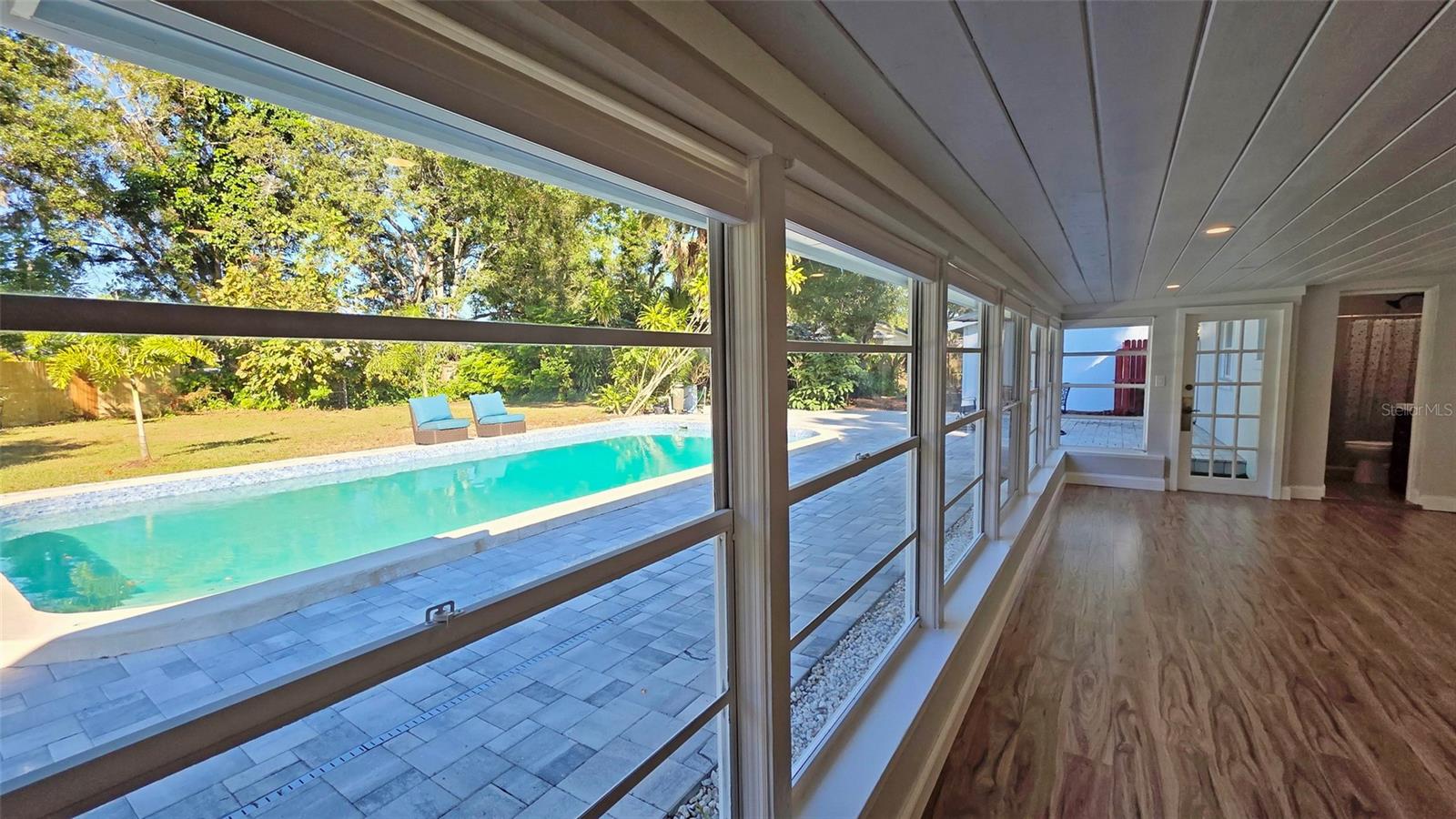 Image 17 of 48 For 3120 Arch Drive