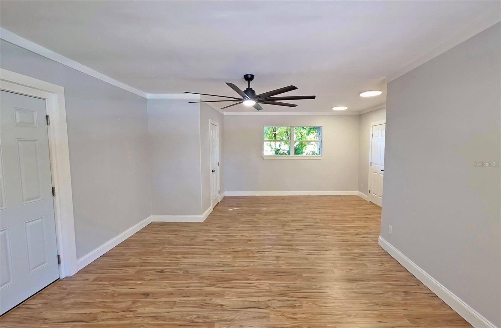 Image 20 of 48 For 3120 Arch Drive