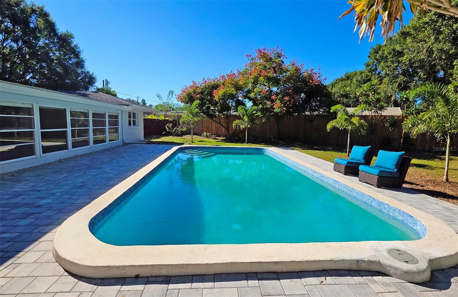 Image 36 of 48 For 3120 Arch Drive