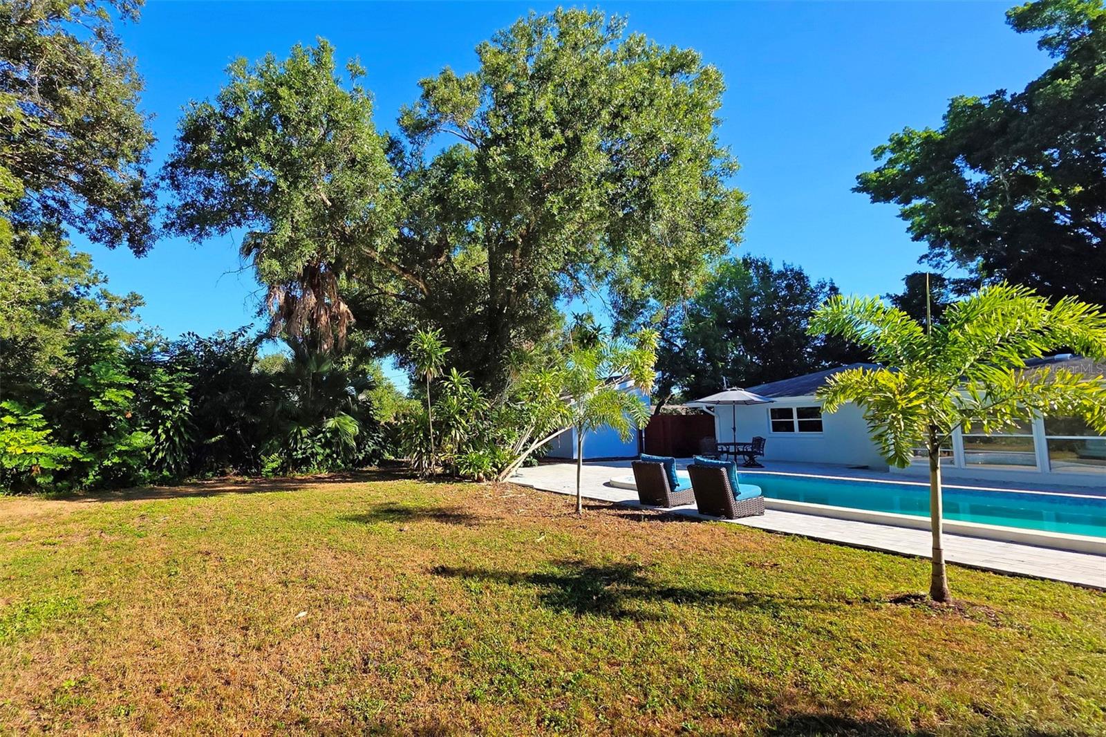 Image 40 of 48 For 3120 Arch Drive