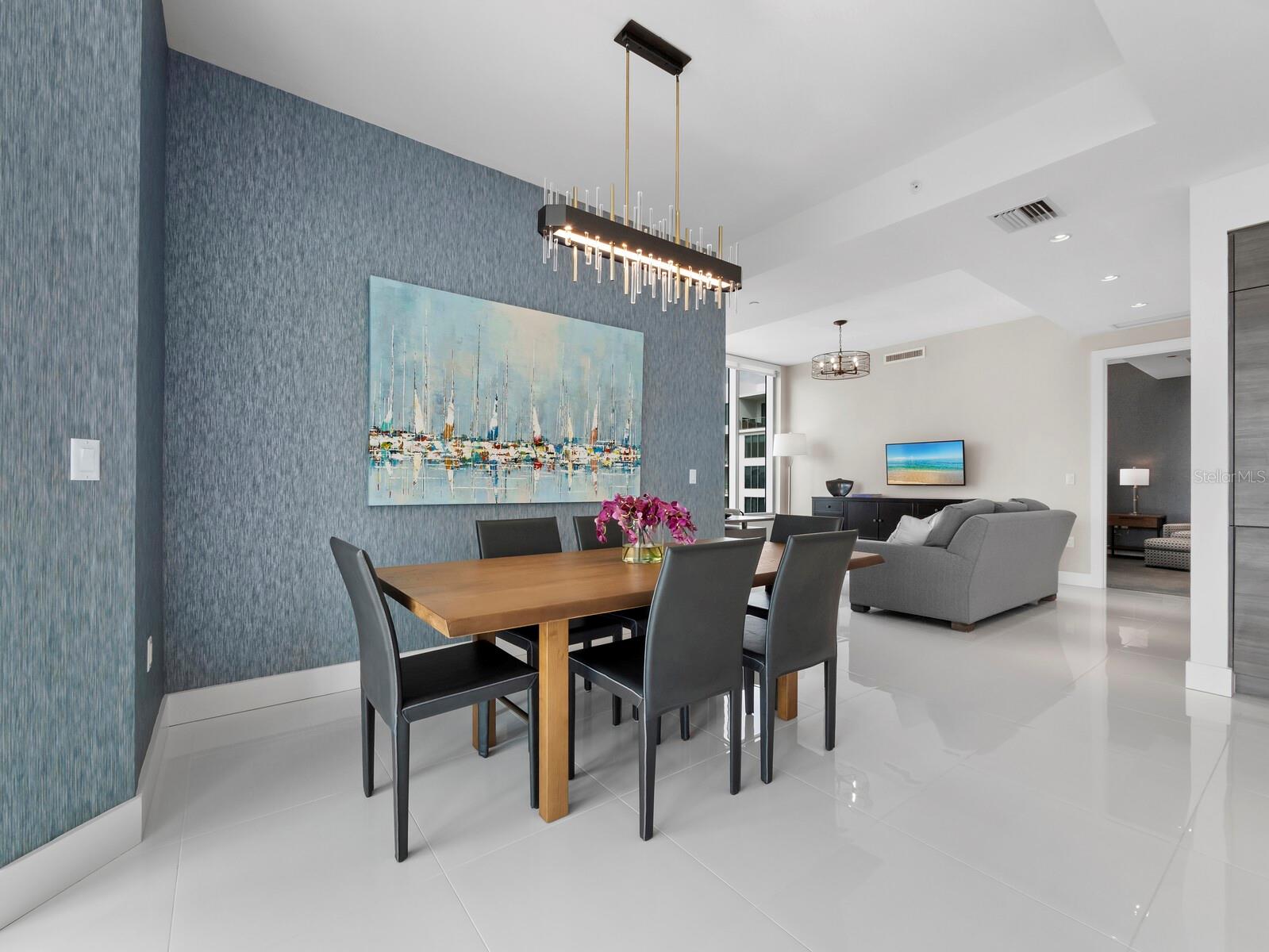 Image 21 of 47 For 111 Pineapple Avenue 1007