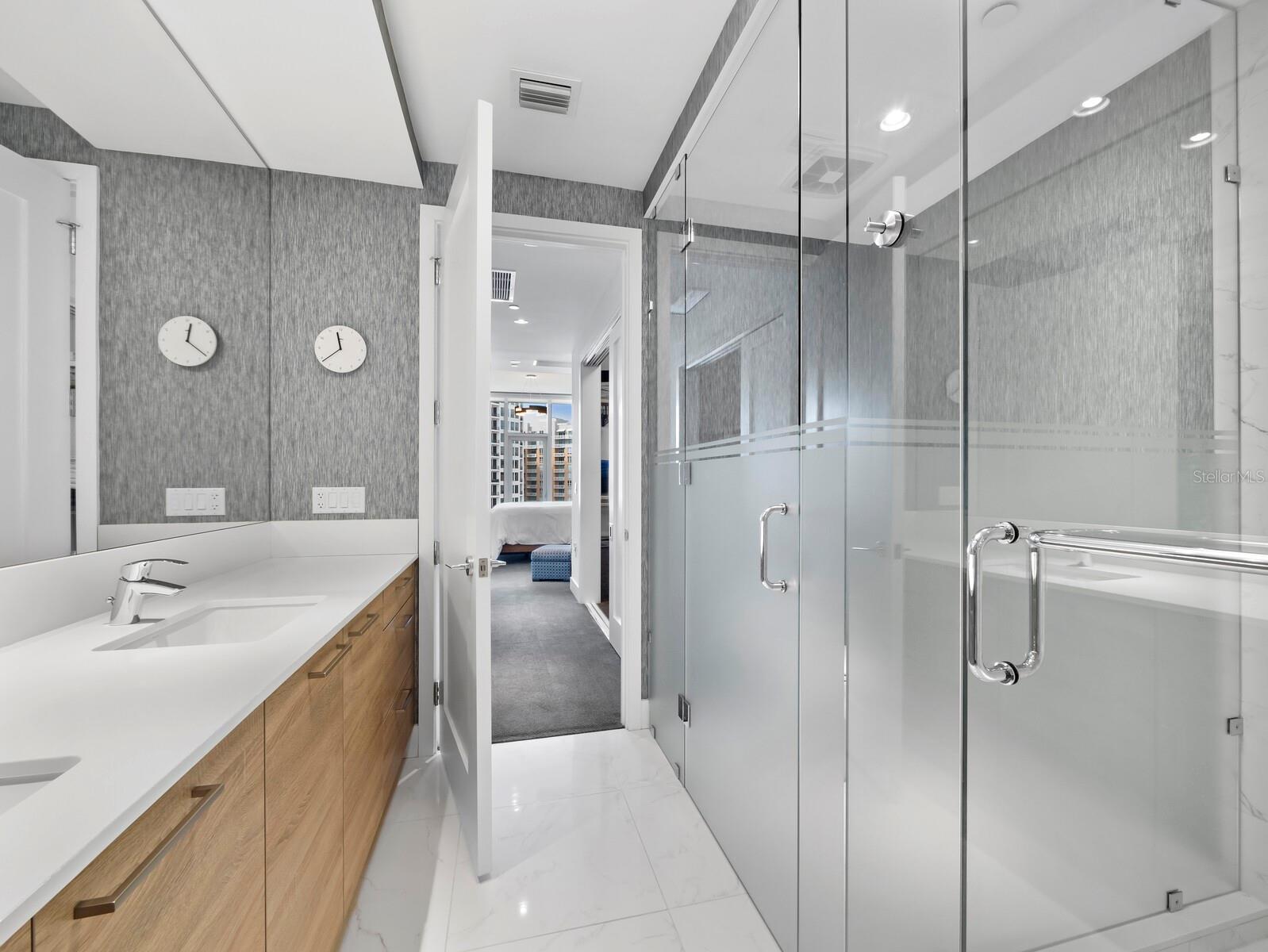 Image 32 of 47 For 111 Pineapple Avenue 1007