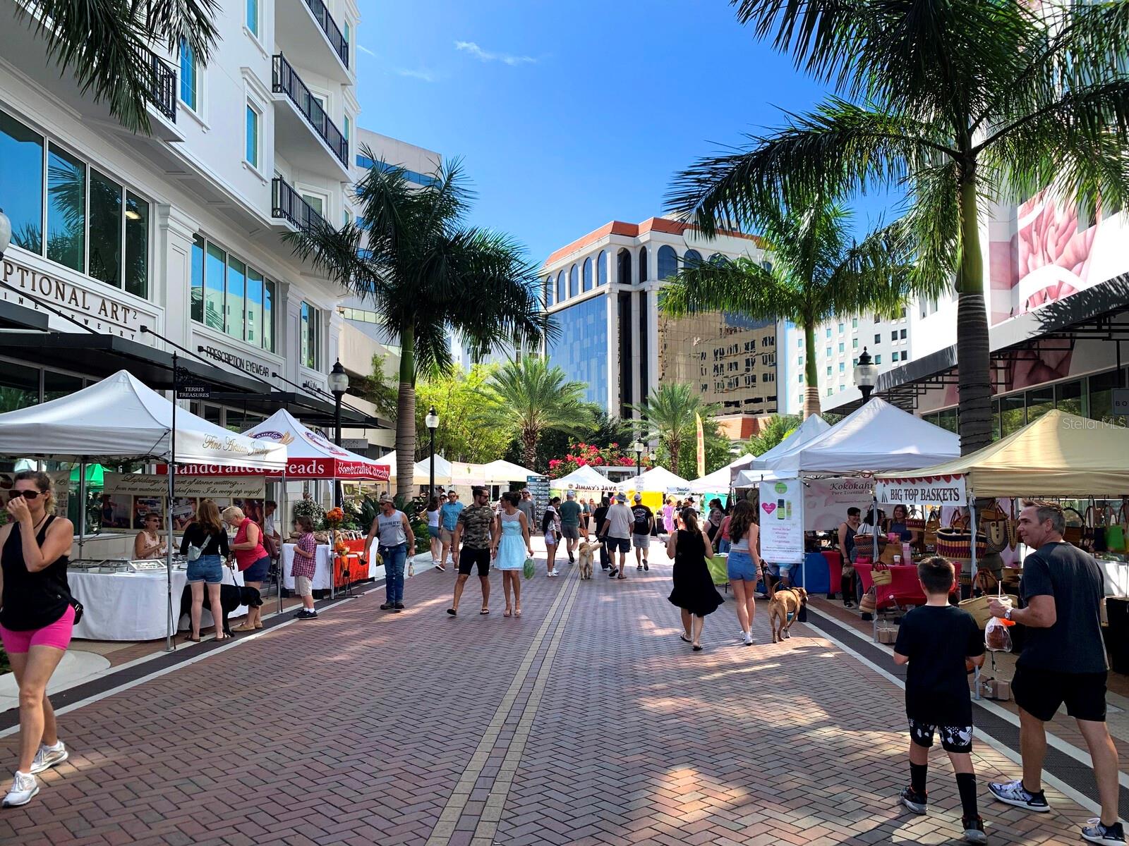 Image 38 of 47 For 111 Pineapple Avenue 1007