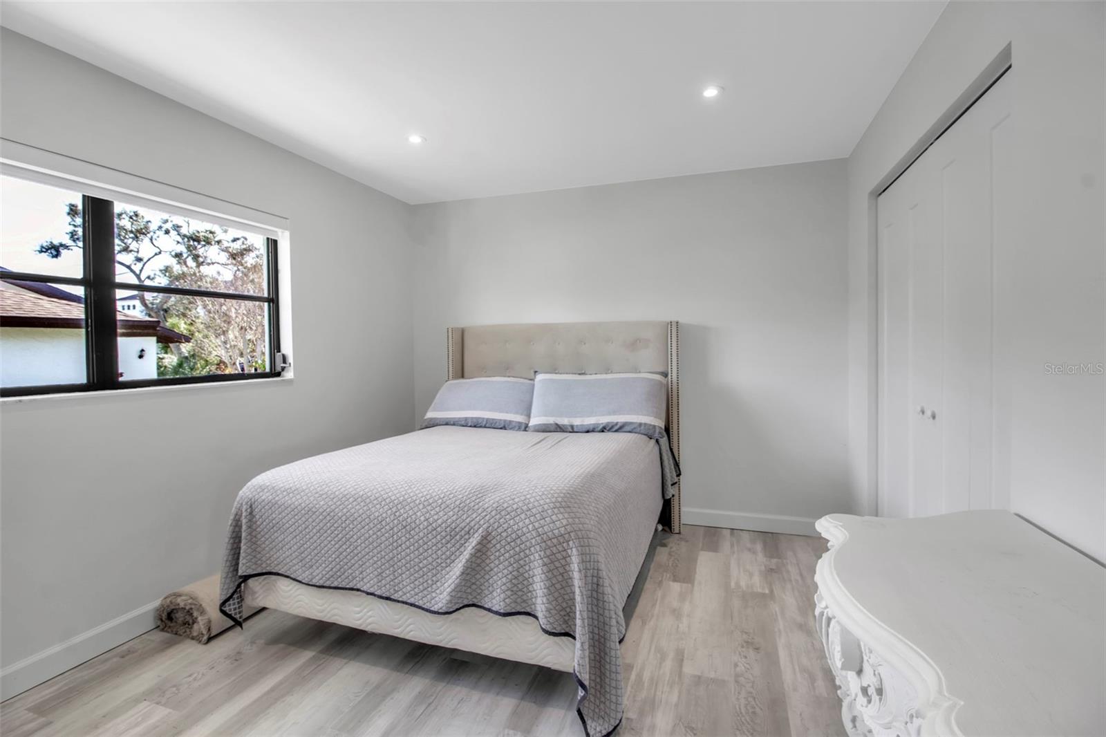 Image 19 of 25 For 1649 Stanford Lane