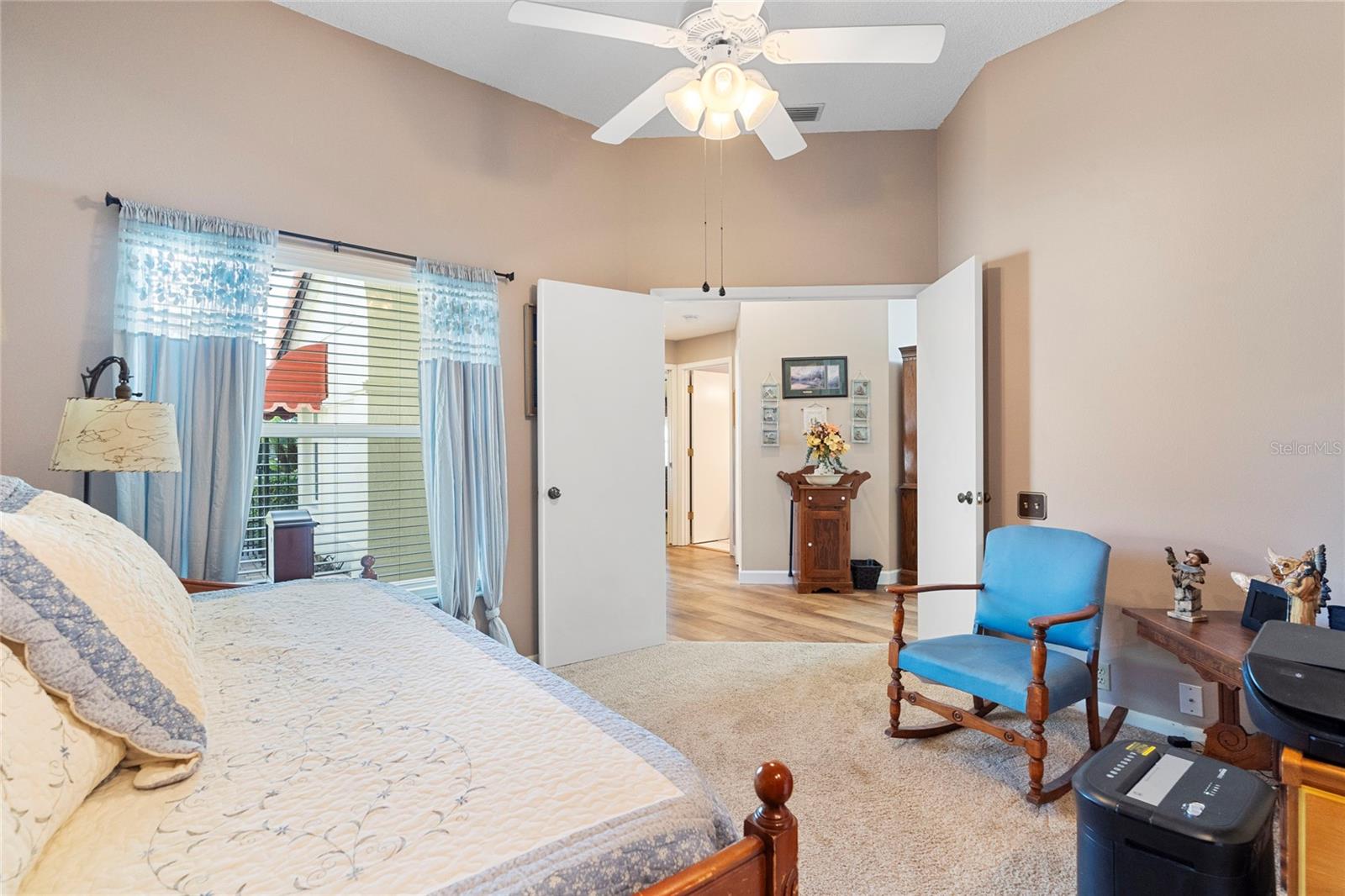 Image 35 of 49 For 4966 Clubview Court E