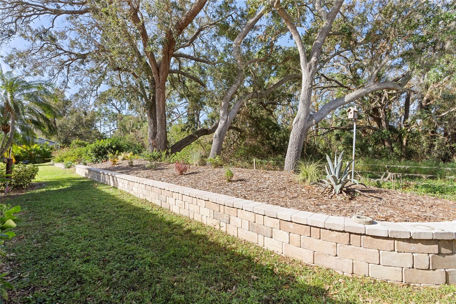 Image 40 of 49 For 4966 Clubview Court E