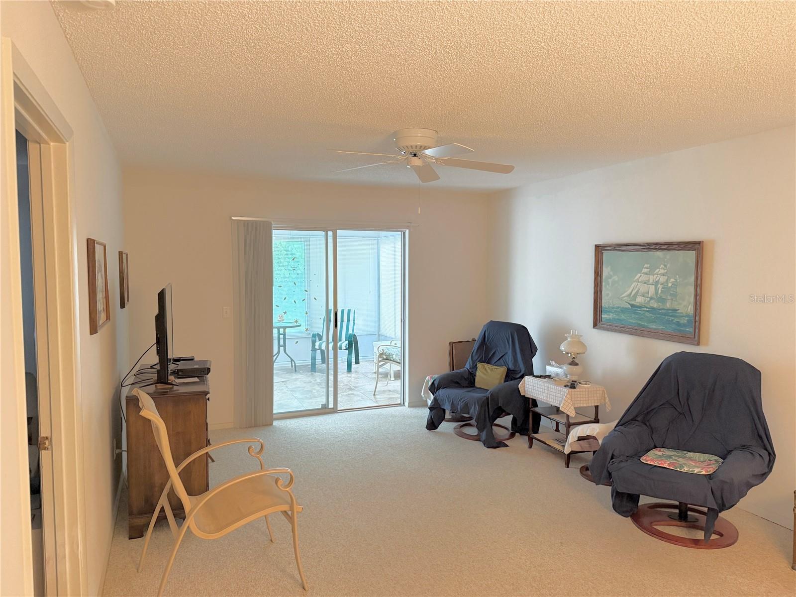 Image 4 of 24 For 390 301 Boulevard W 17c