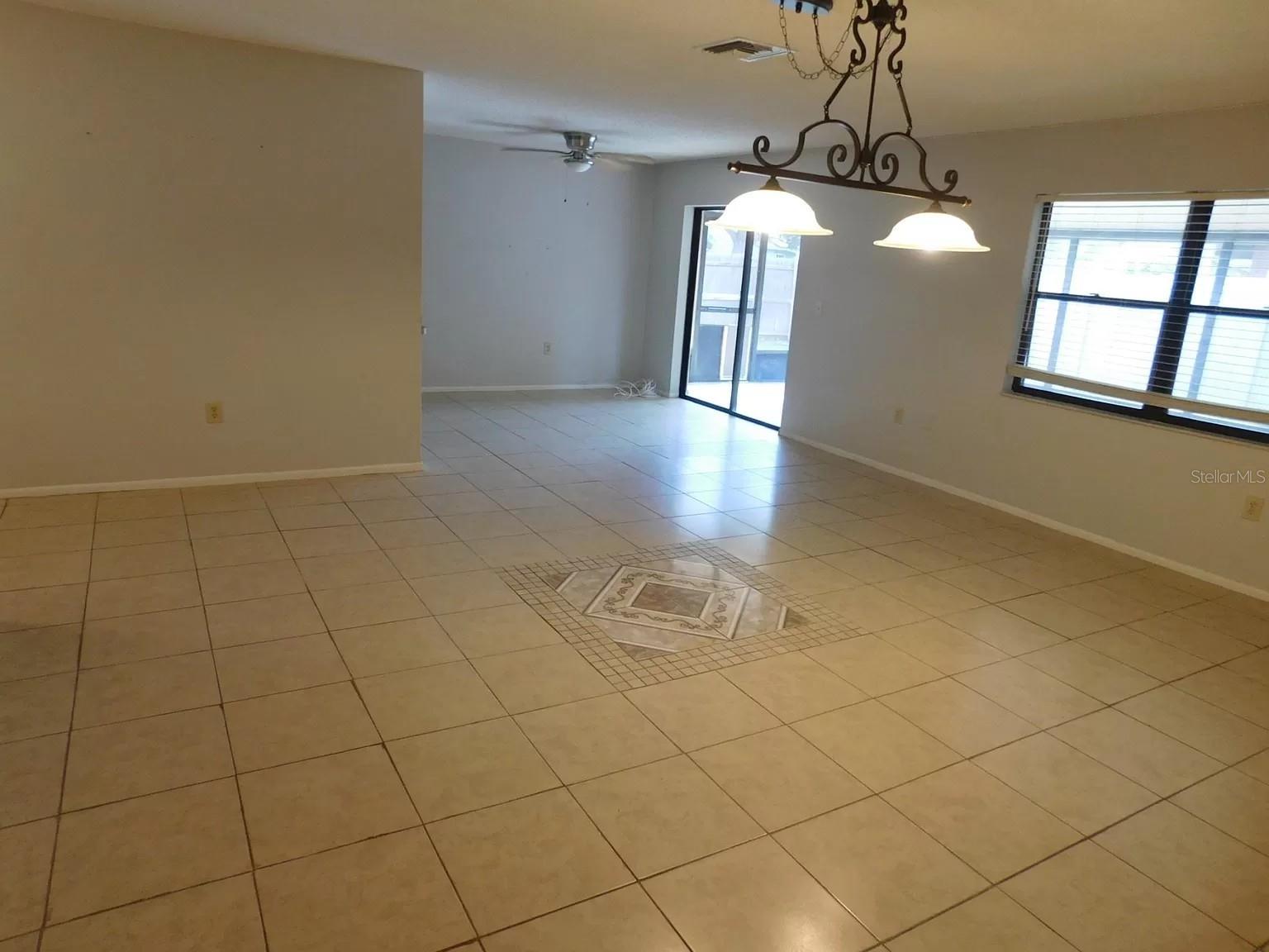 Image 5 of 20 For 902 Plum Tree Lane