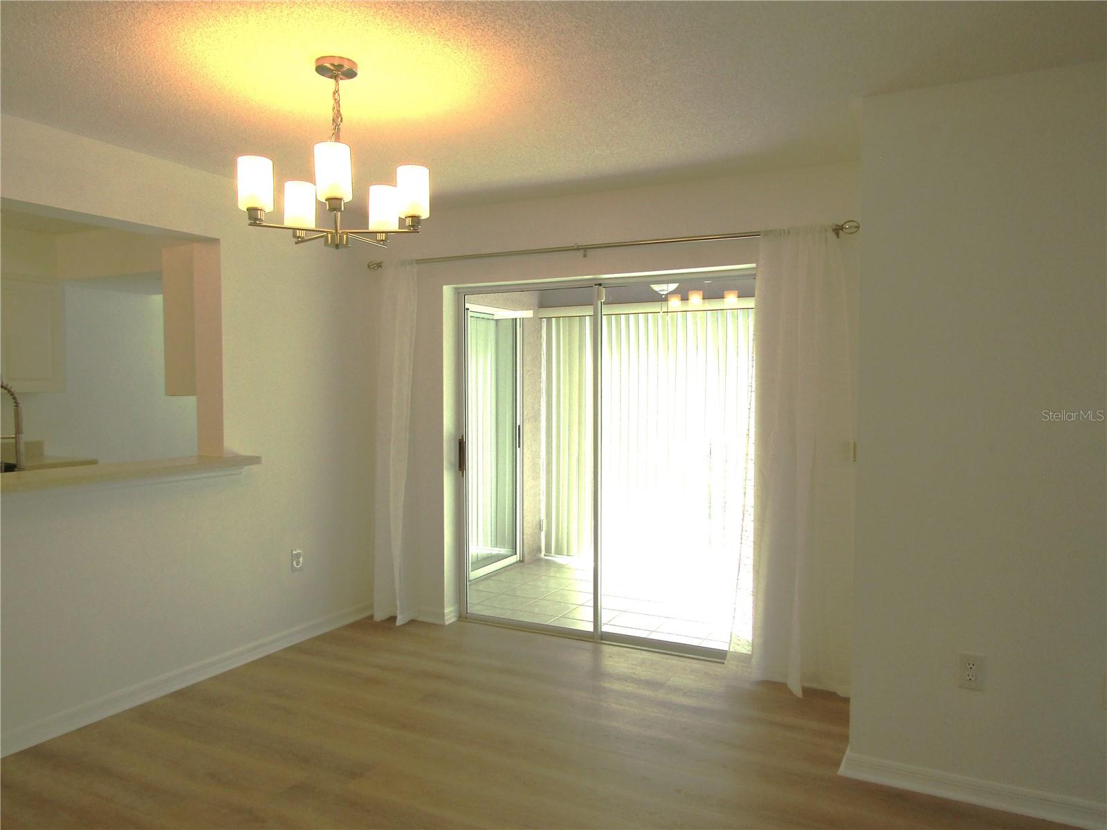 Image 11 of 25 For 5684 Sheffield Greene Circle 79